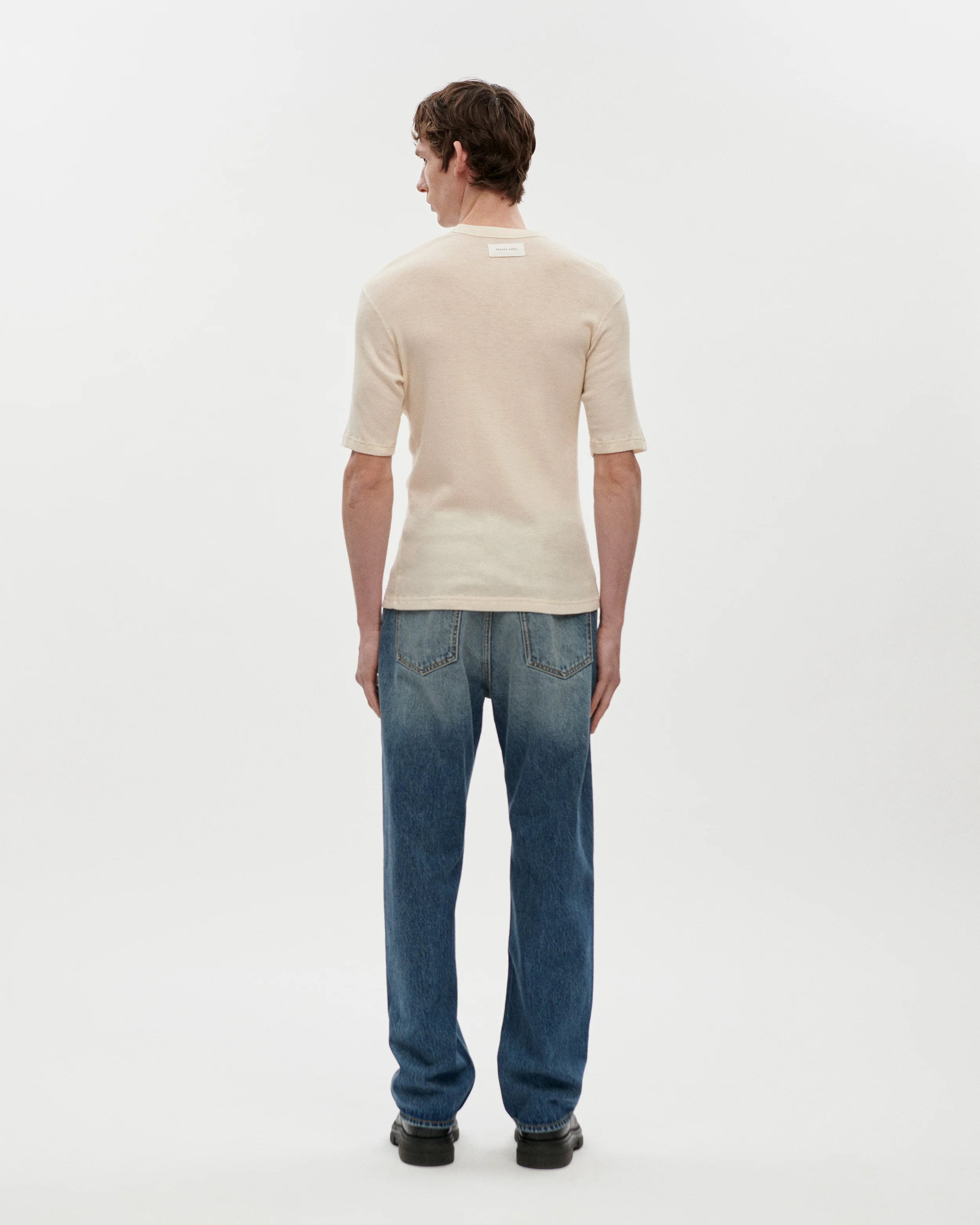 Base Tee Army Wool 002 Off White - Image 3