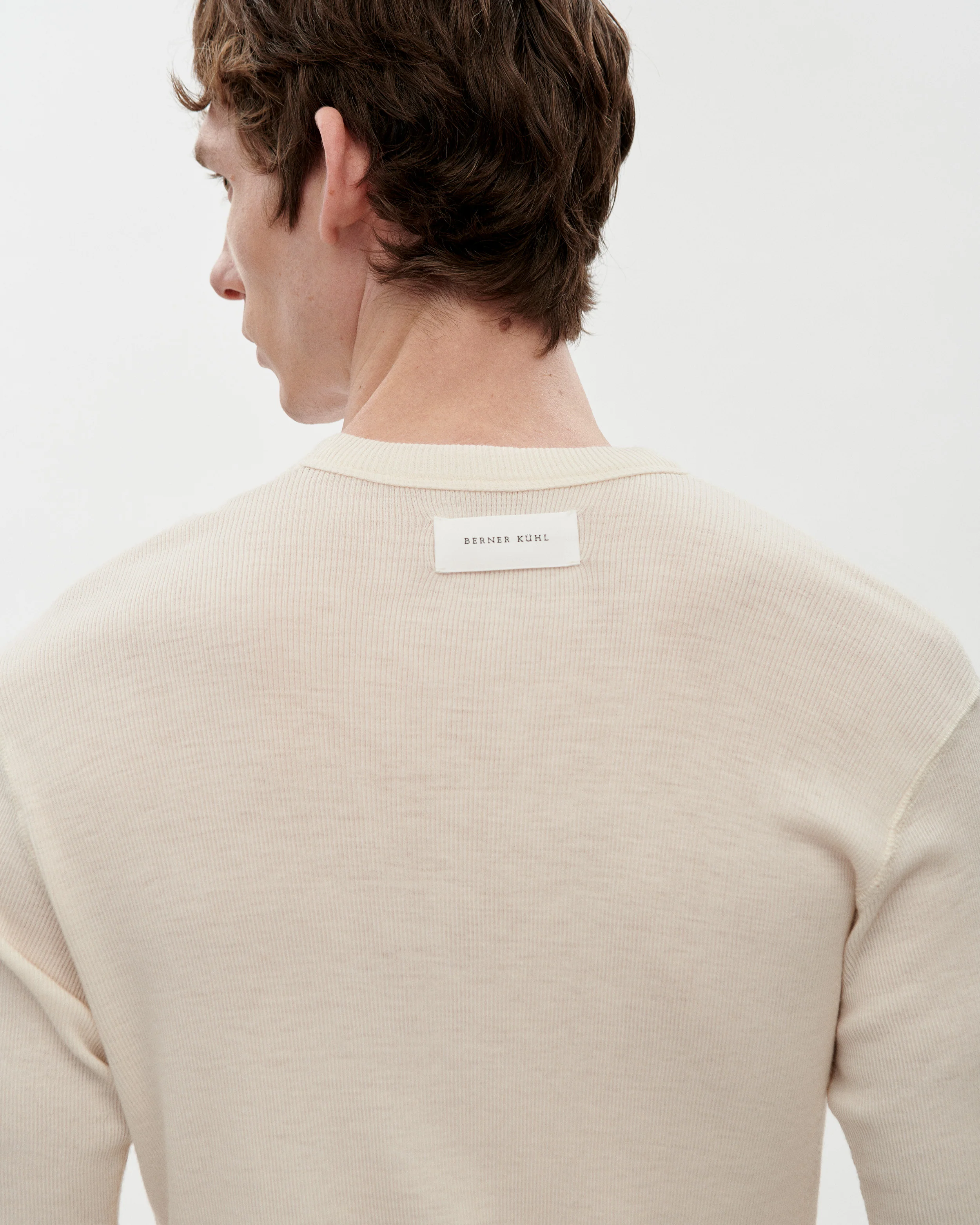 Base Tee Army Wool 002 Off White - Image 4