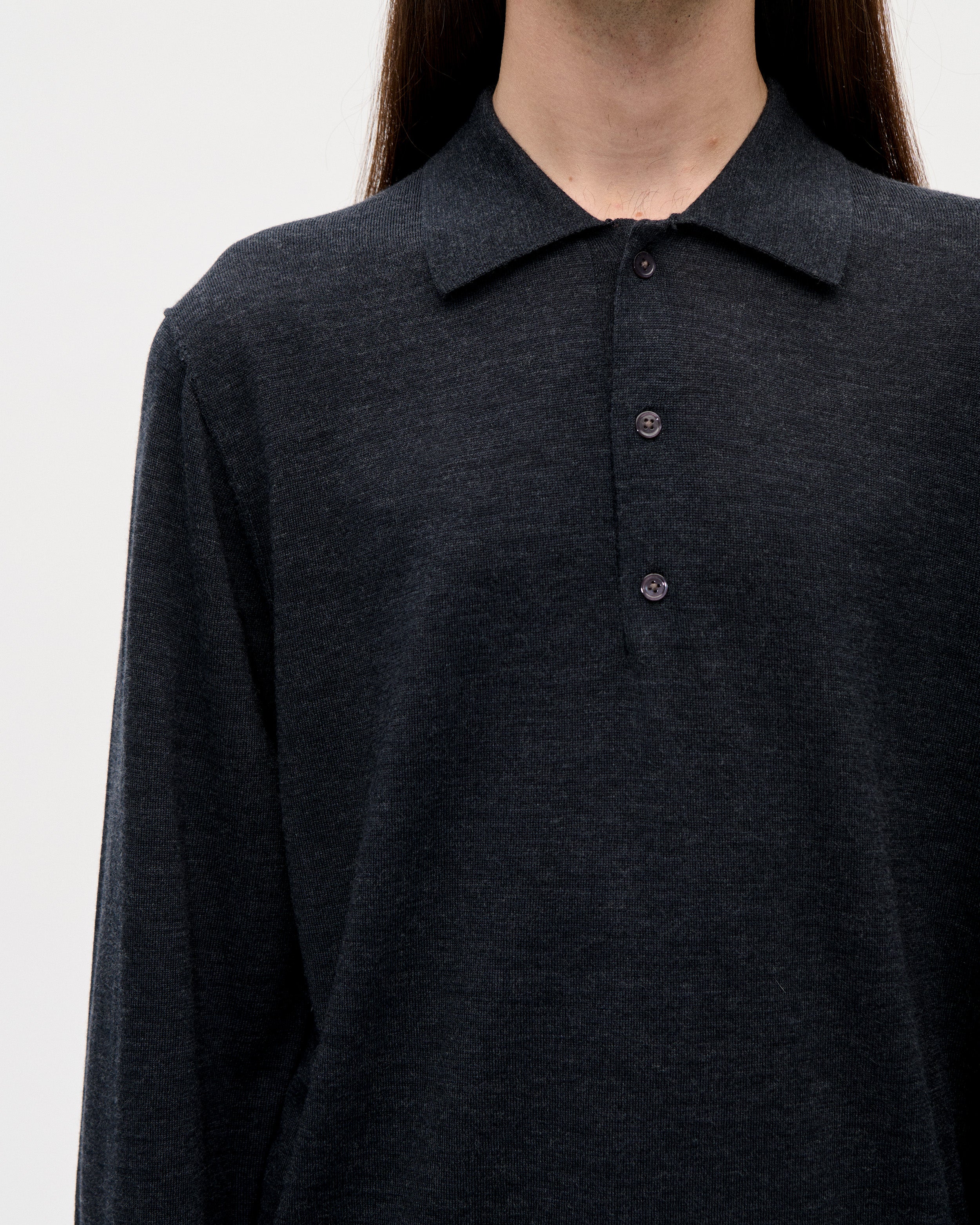 Polo 16GG Wool 008 Charcoal - Image 4